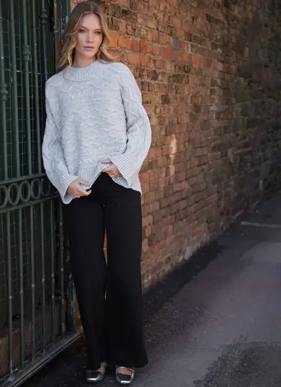 Horizontal Aran Crew Neck in Grey Melange 
